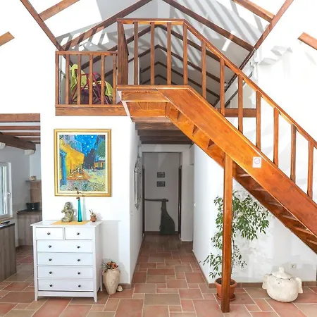 Spacious Lucia