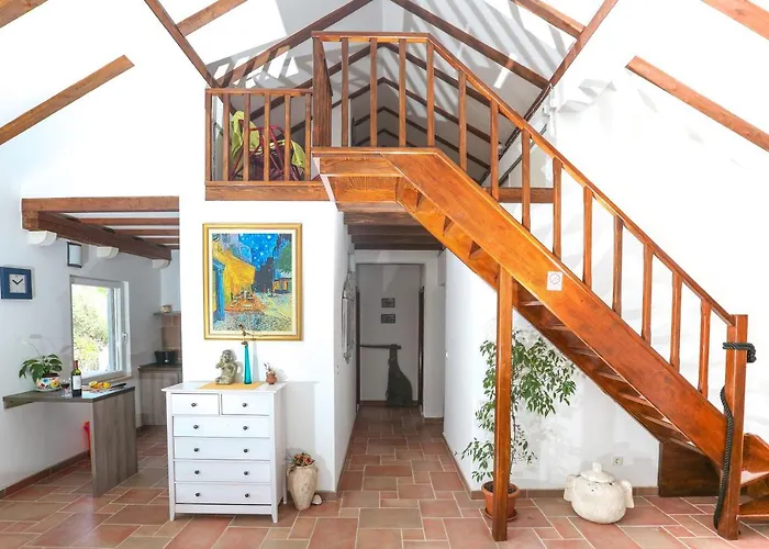 Spacious Lucia