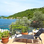 Daire Spacious Lucia *