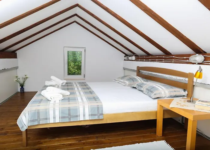 Spacious Lucia Apartamento Prožura